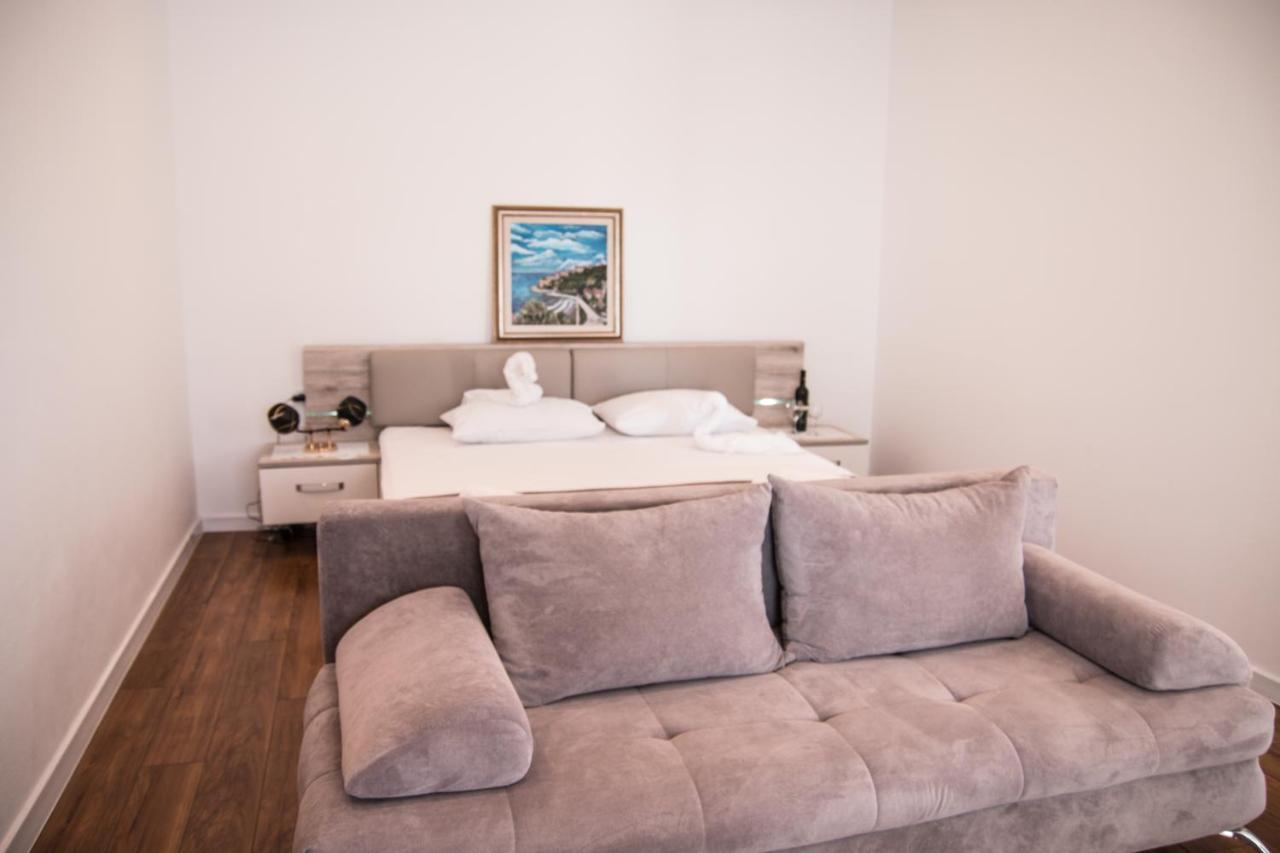 Arte Apartments Ulcinj Ngoại thất bức ảnh